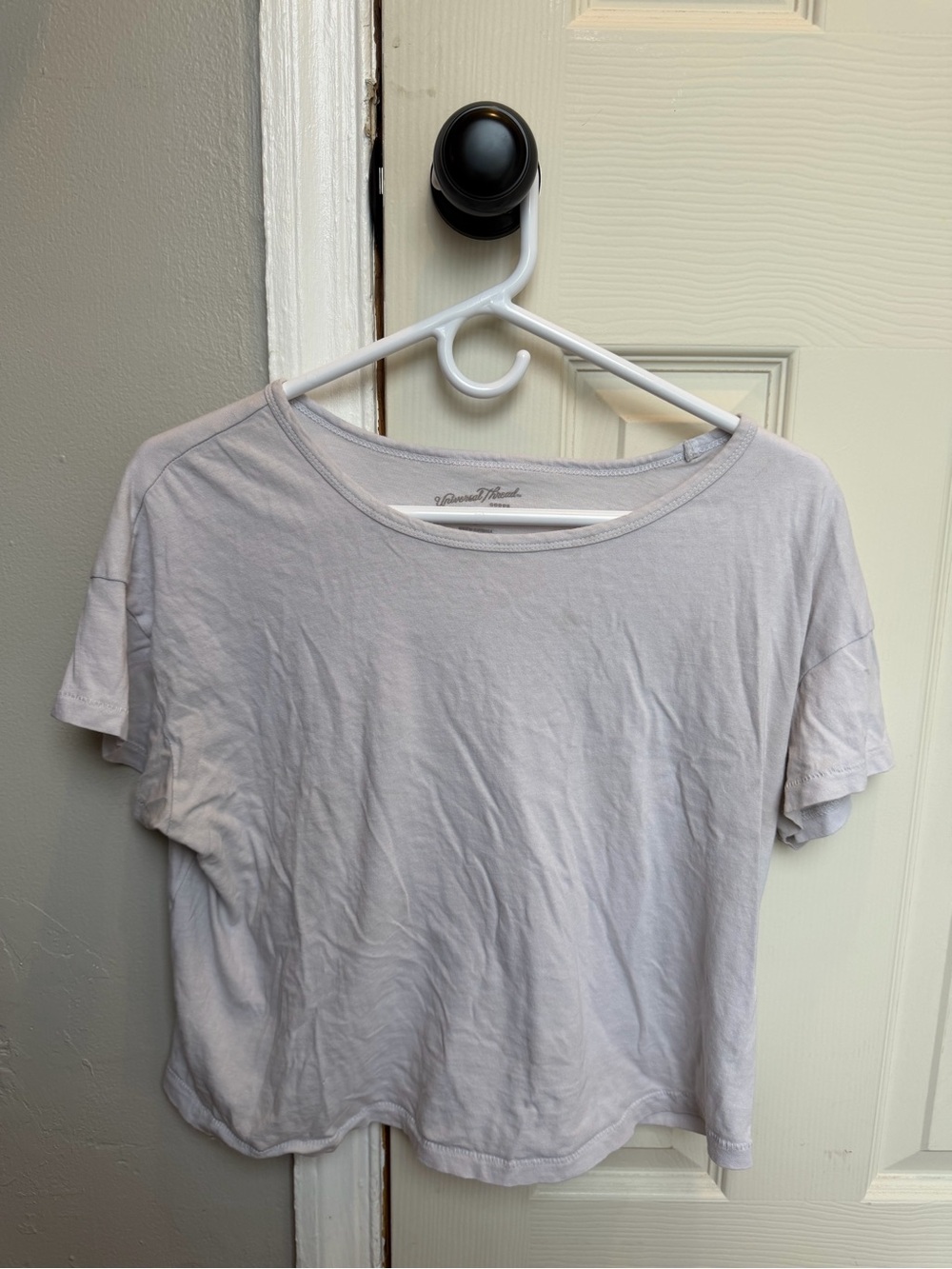 Universal Thread Classic Cropped White Tee